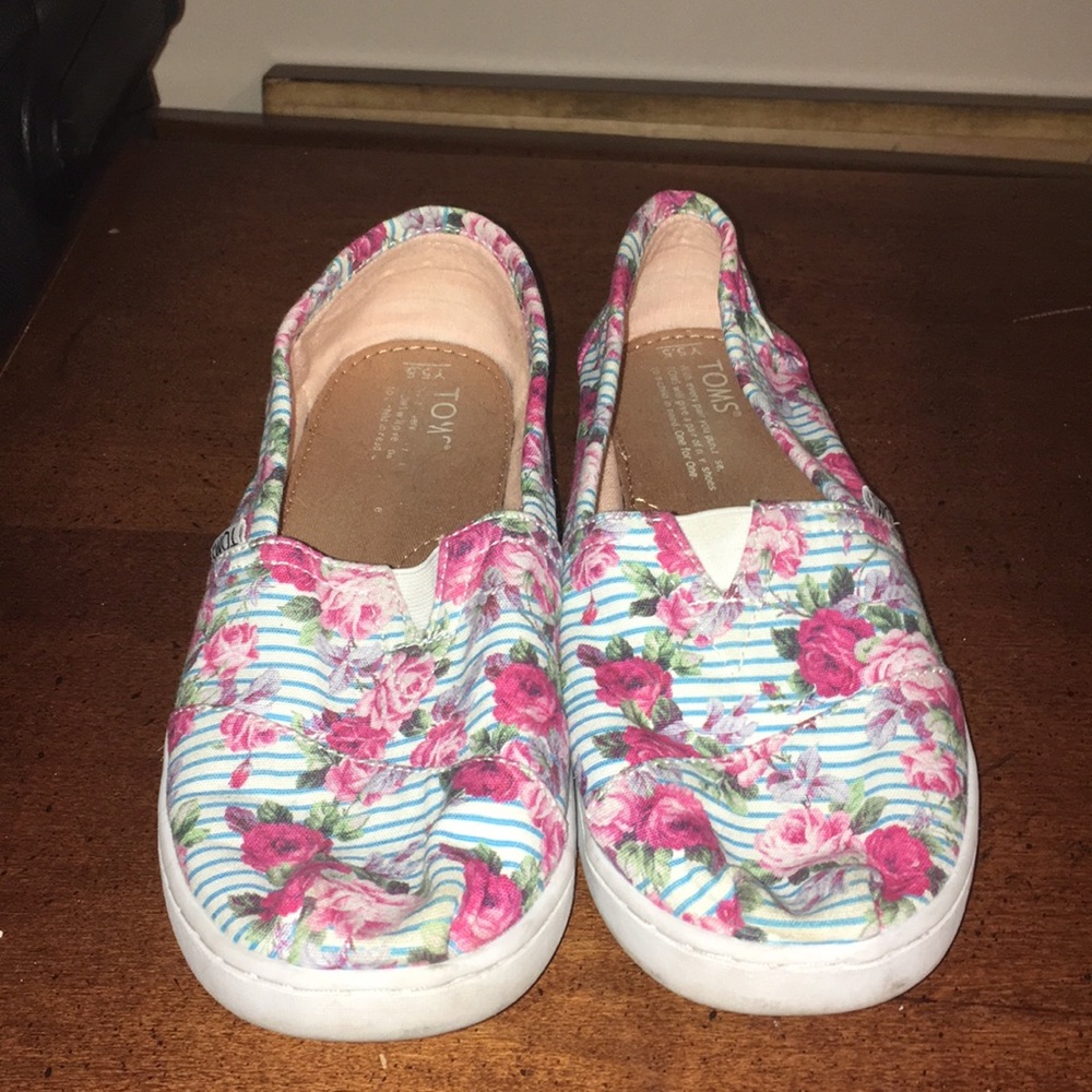 Floral Tom shoes